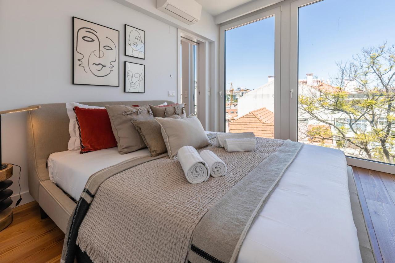 Design 3bdr Duplex W/balcony By Lovelystay Appartement Lissabon