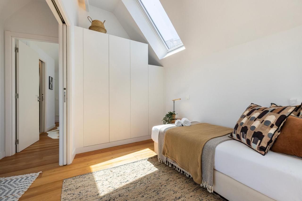 Design 3bdr Duplex W/balcony By Lovelystay * Lissabon