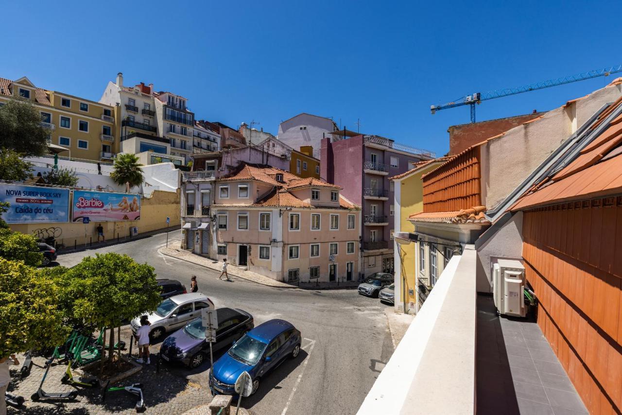Apartment Design 3bdr Duplex W/balcony By Lovelystay *
