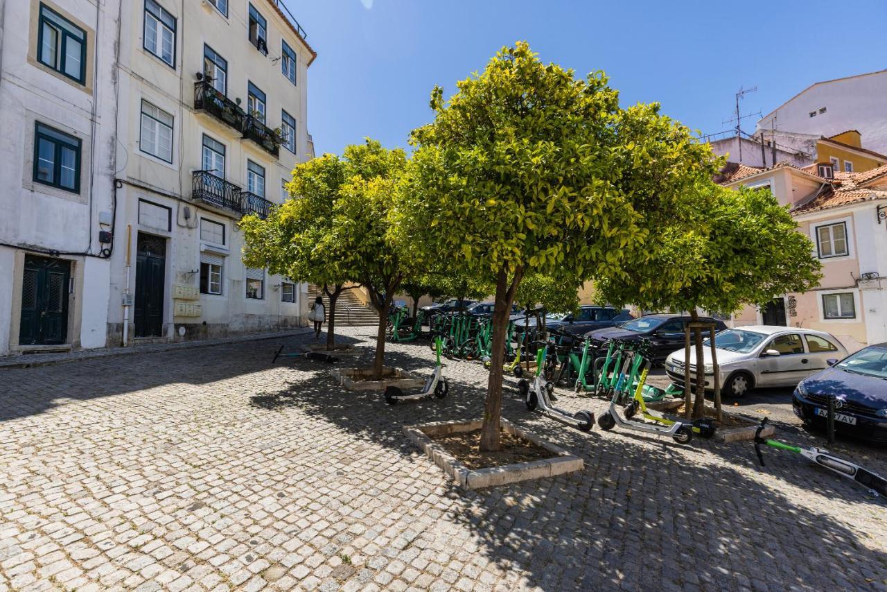 Apartment Design 3bdr Duplex W/balcony By Lovelystay Lissabon