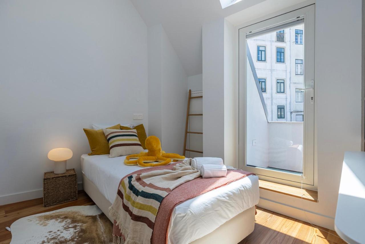 Design 3bdr Duplex W/balcony By Lovelystay Apartment *