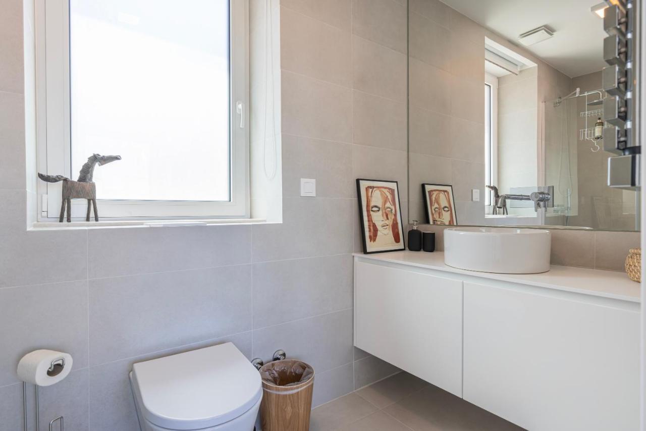 Design 3bdr Duplex W/balcony By Lovelystay Apartment *