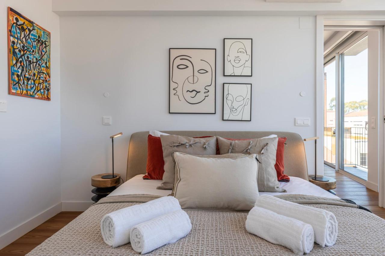 Apartment Design 3bdr Duplex W/balcony By Lovelystay Lissabon