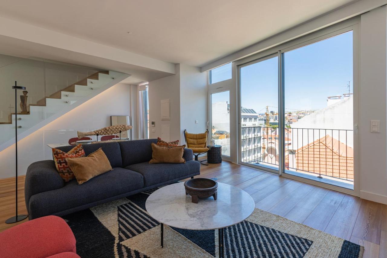 Apartment Design 3bdr Duplex W/balcony By Lovelystay *